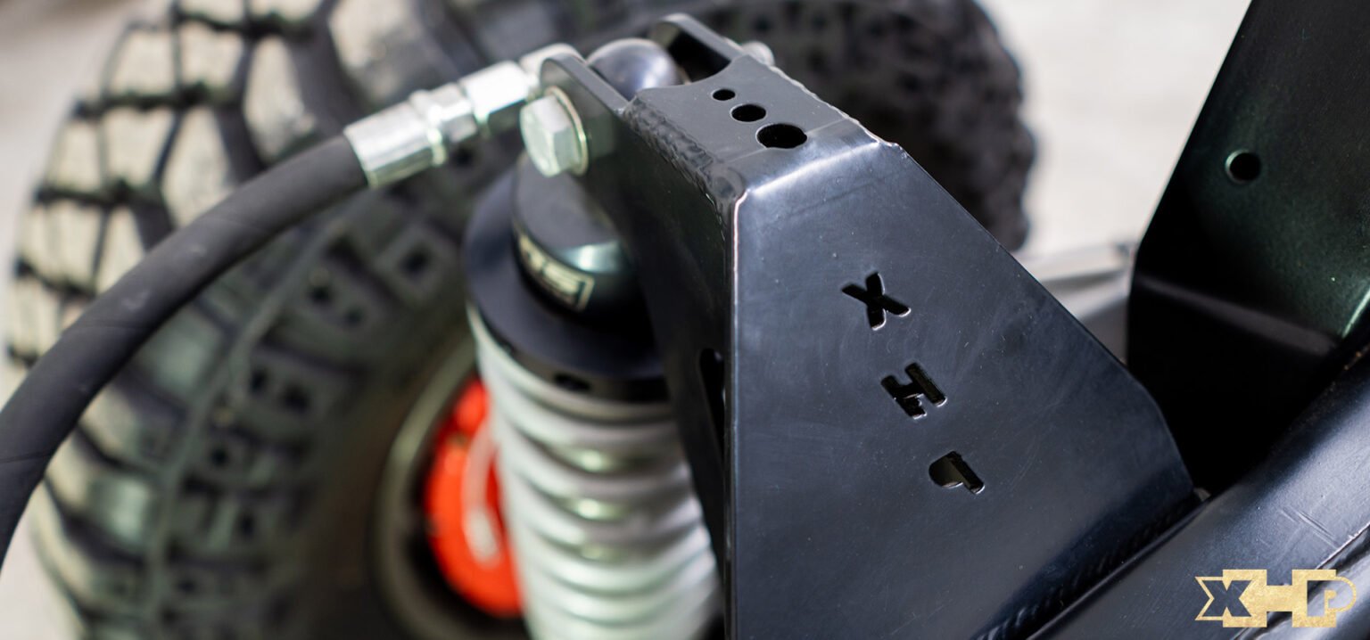 XHP Hummer Shock Tower Bracket